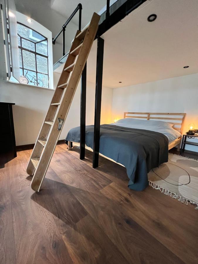 Bed & Breakfast Heit Joure Exterior photo
